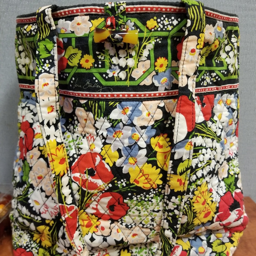 VERA BRADLEY  PURSE